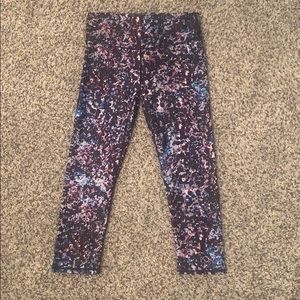 Like new! Woman’s Fabletics leggings 🖤